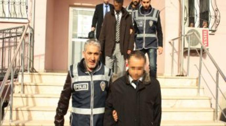 Tapuda R&uuml;şvet Operasyonunda G&ouml;zaltına Alınan 7 Kişi Adliyeye Sevk Edildi