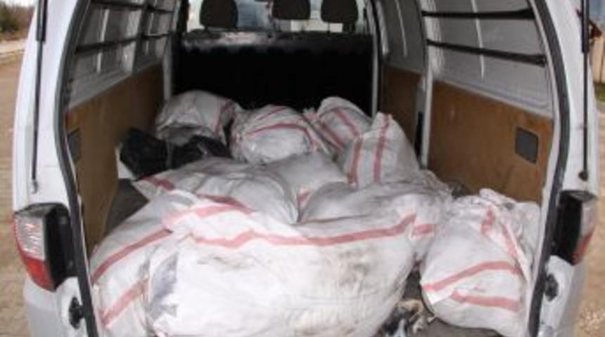 Afyonkarahisar'da 93 Kilogram Esrar Ele Geçirdi