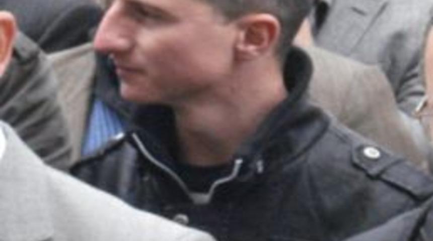 &Ouml;demiş&rsquo;te Bir Askerin Yıkıldığı An