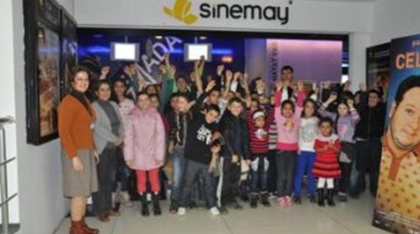 &Ouml;ğrencilere sinema motivasyonu