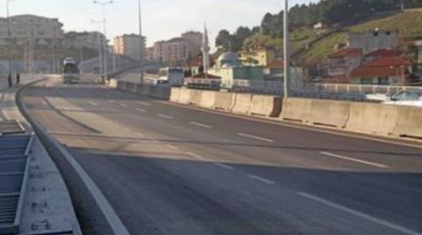G&ouml;lc&uuml;k 2&rsquo;nin ikinci şeridi trafiğe a&ccedil;ıldı