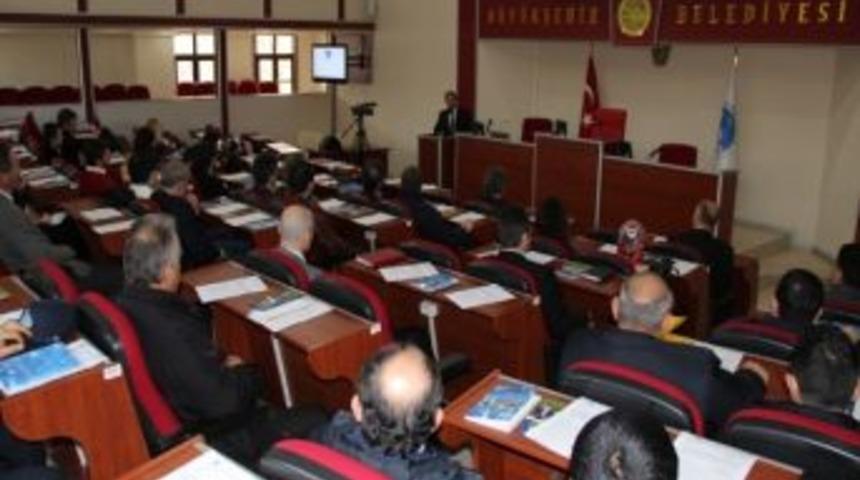 Genel Sekreter Yardımcısı Turan, "temel İlkemiz Halka Hizmet"