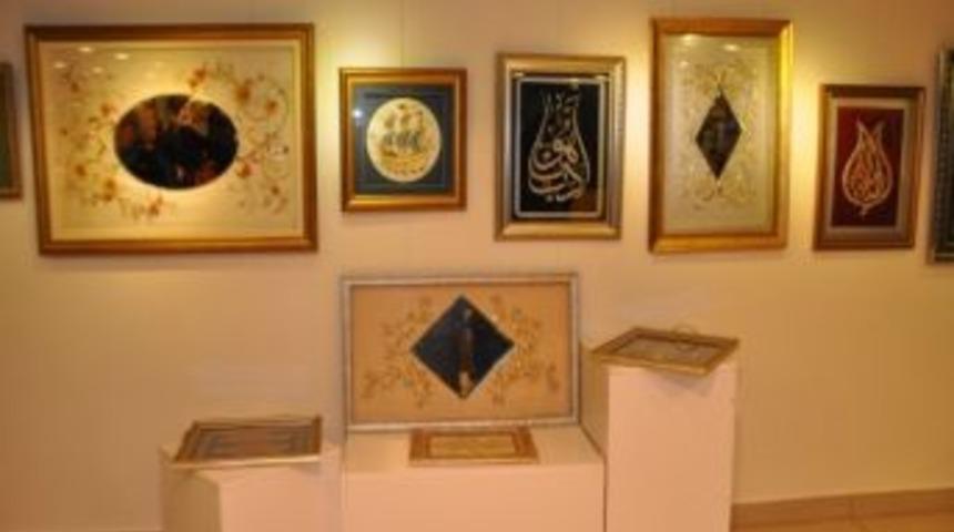 G&ouml;z Nuru Eserler Sergileniyor