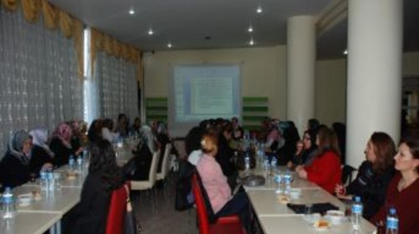 Kahta&rsquo;da G&ouml;n&uuml;l El&ccedil;ileri Projesi Tanıtıldı