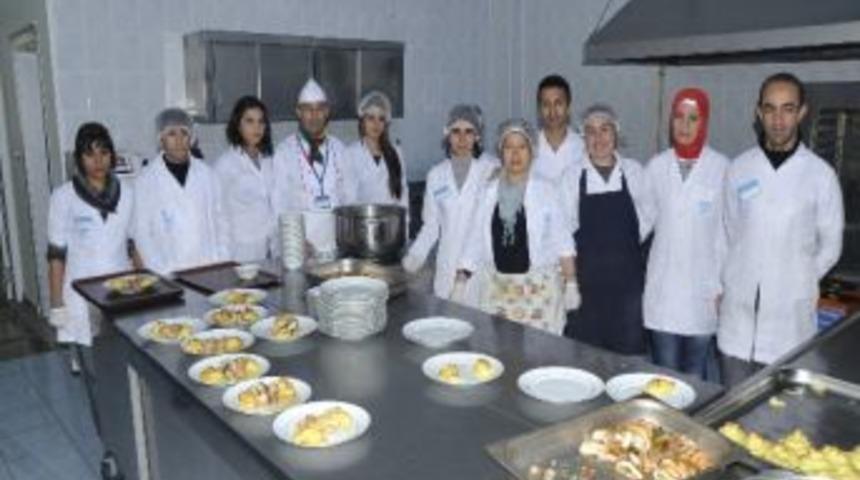 Gen&ccedil; Aş&ccedil;ıların Mezuniyet Yemeği