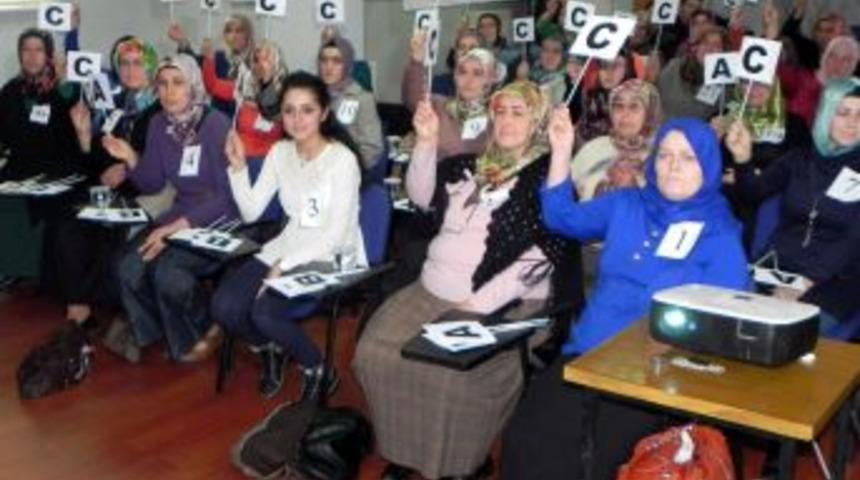 Ereğli&rsquo;de Kadın &Ccedil;ift&ccedil;iler Yarıştı, 1.'nin &Ouml;d&uuml;l&uuml; Kuzu Oldu