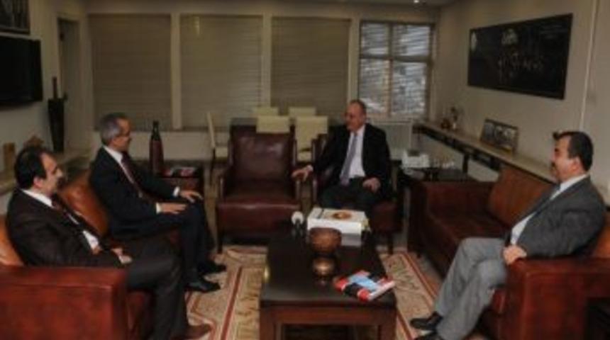 Uraloğlu&rsquo;ndan Başkan Erg&uuml;n&rsquo;e Nezaket Ziyareti
