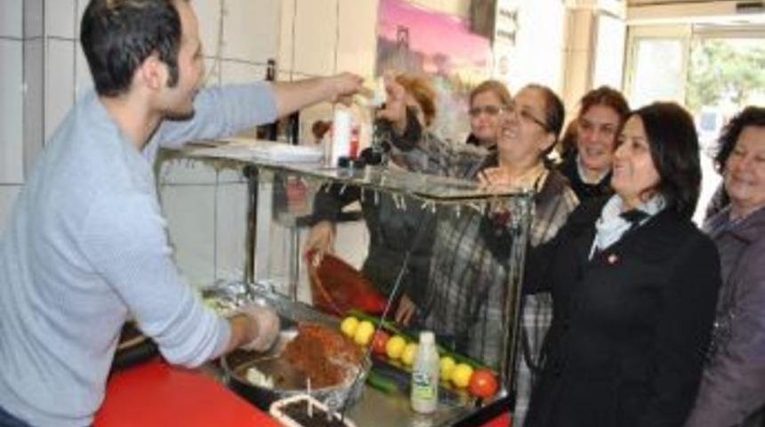 Chp'li Kadınlar Esnaf Ziyareti Yaptı