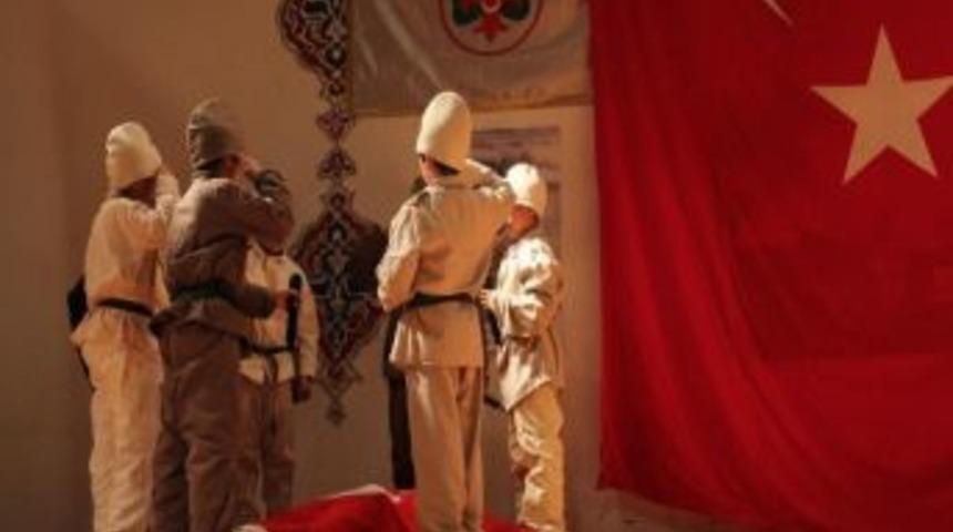 B&uuml;y&uuml;kşehirli İzciler Sarıkamış Şehitlerini Andı