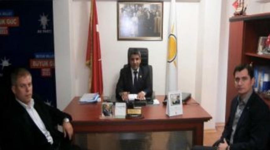 Hizmet-iş Sendikası'ndan Ak Parti'ye Ziyaret