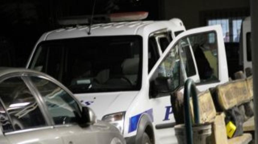 Mardin'de ﻿﻿﻿polis aracına saldırı: 1 şehit