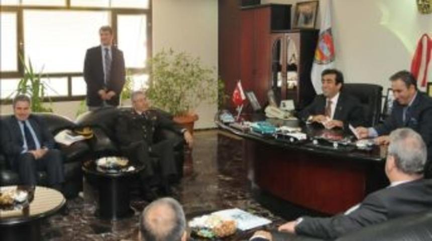 G&uuml;zeloğlu Şof&ouml;rler Ve Otomobilciler Odası'nı Ziyaret Etti