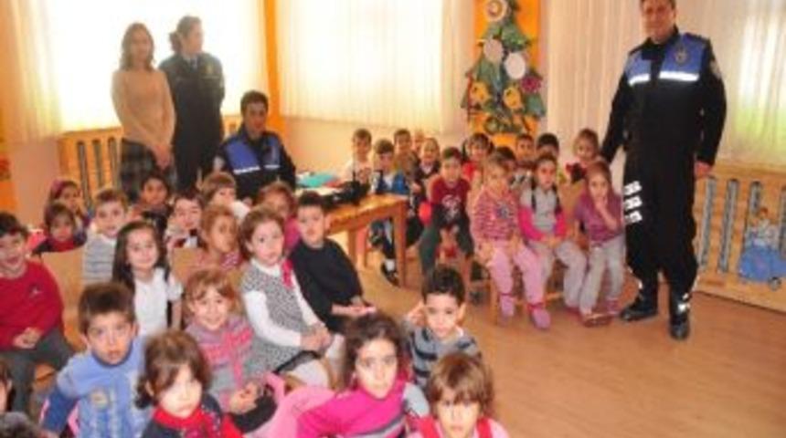 Anaokulu Ve Polisten, G&uuml;venli Yaşam Projesi