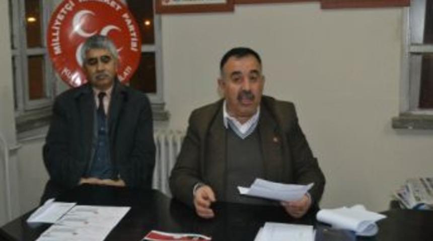 Kula&rsquo;da, S&uuml;layman Şah T&uuml;rbesi Restorasyonu Tartışmaları S&uuml;r&uuml;yor