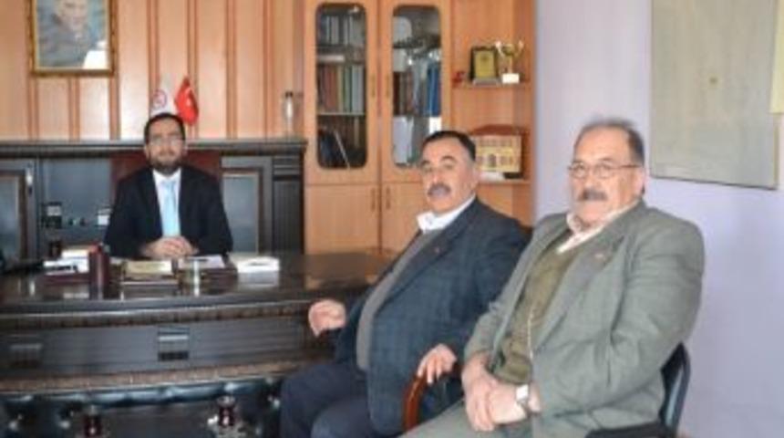 Kula Mhp'den, M&uuml;ft&uuml; &Ouml;zmet'e Ziyaret