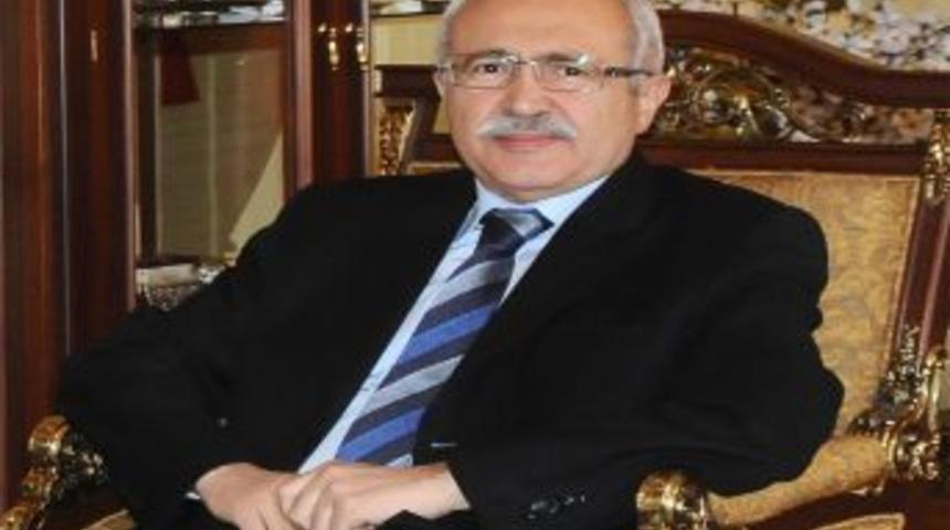 Sivas Valisi Kemelek, Hastaneye Yattı