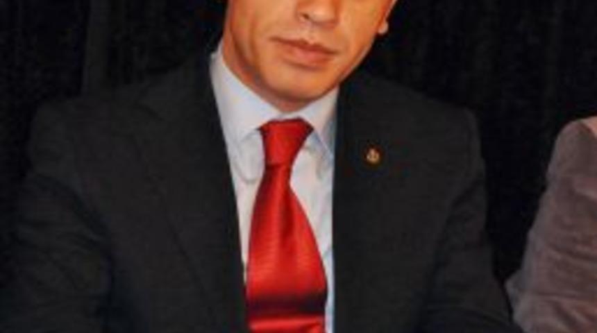 'T&uuml;rkiye 2013&rsquo;te Ihracat Ve I&ccedil; Taleple B&uuml;y&uuml;yecek'