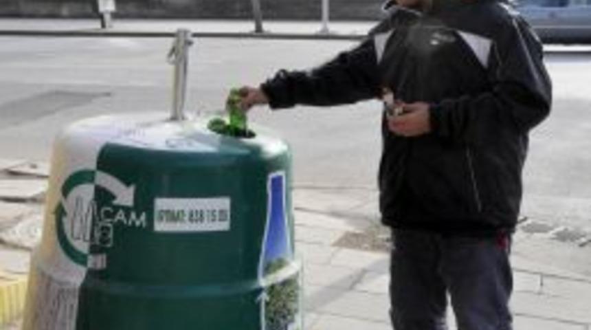 Yenimahalle'de Camda Geri D&ouml;n&uuml;ş&uuml;m Kampanyası Başlatıldı