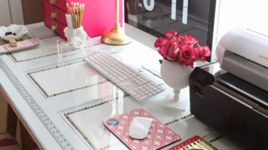 En g&uuml;zel &ccedil;alışma masaları