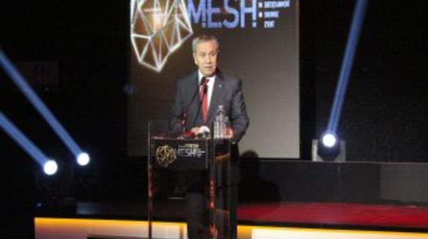 B&uuml;lent Arın&ccedil;: Birand, Yoğun Bakımda