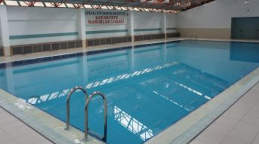 B&uuml;y&uuml;kşehir Belediyesi Mamaklı Hanımlara Y&uuml;zme Kursu Fırsatı Sunuyor