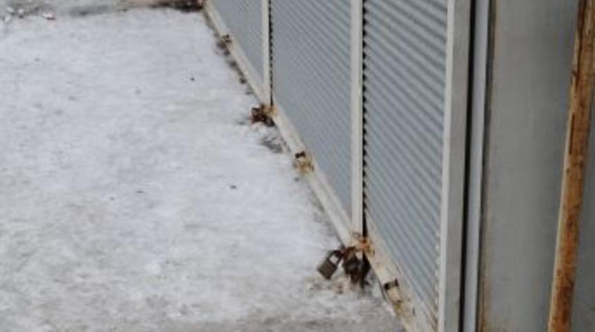 Hakkari'de Esnaf Kepenk Açmadı