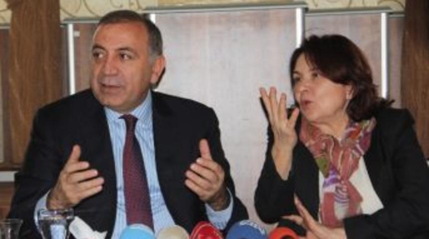 Chp Genel Başkan Yardımcısı G&uuml;rsel Tekin: