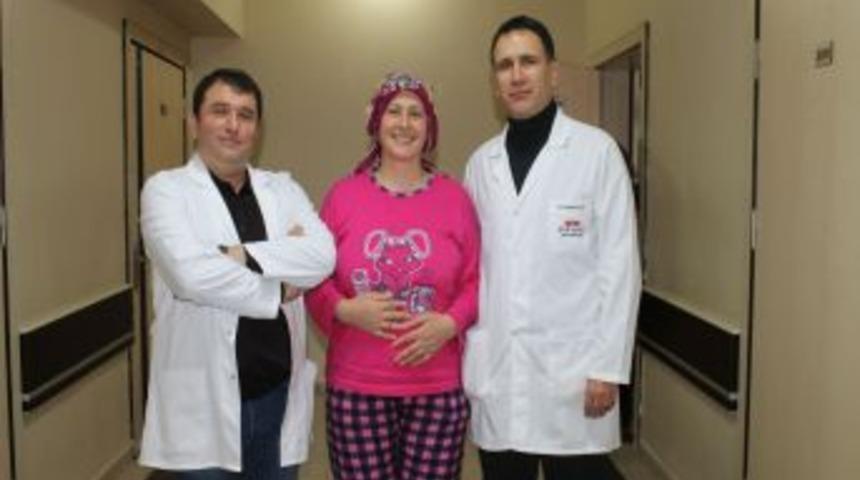 Tırnak Ve Sa&ccedil; Yiyenler 'Bezoar' Tehlikesiyle Karşı Karşıya