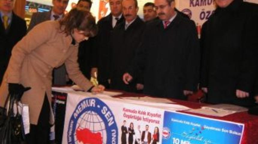 Kamuda Kıyafet Serbestliği İ&ccedil;in Bir Stant Da Avm'de A&ccedil;ıldı