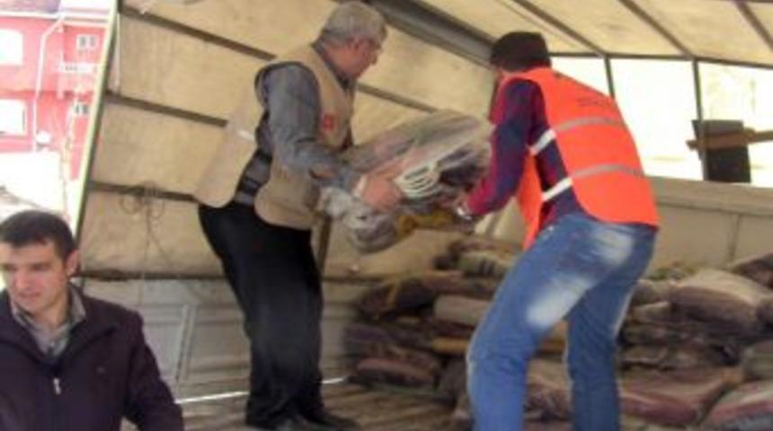 İznik Tacir K&ouml;y&uuml;nden Suriyeli Sığınmacılara Destek