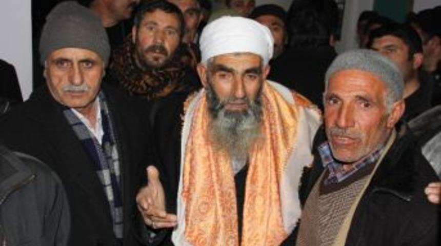 Birlik Binasında Gergin Anlar