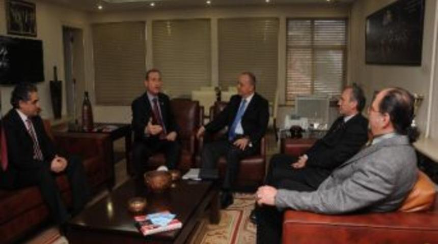 Manisa Belediye Başkanı Cengiz Erg&uuml;n :