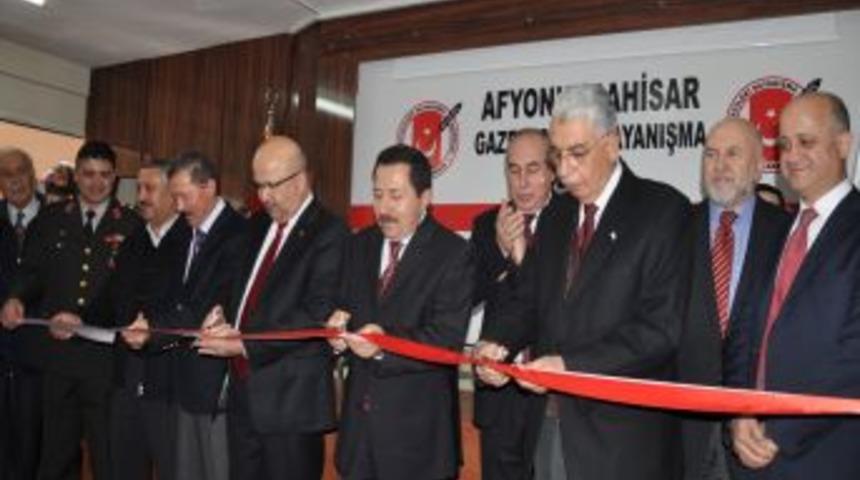 Afyonlu Gazetecilerin Sosyal Tesisi T&ouml;renle A&ccedil;ıldı