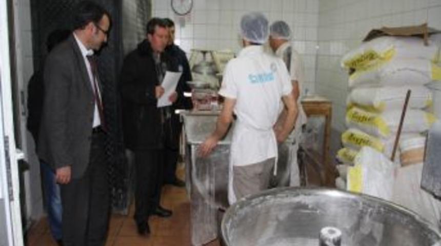 Kula'da Gıda &Uuml;retimi Ve T&uuml;ketimi Yapan İş Yerleri Denetlendi