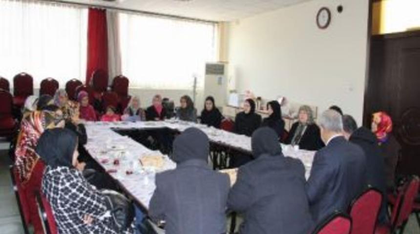 Kadınlar Suriye Meselesini Konuştu