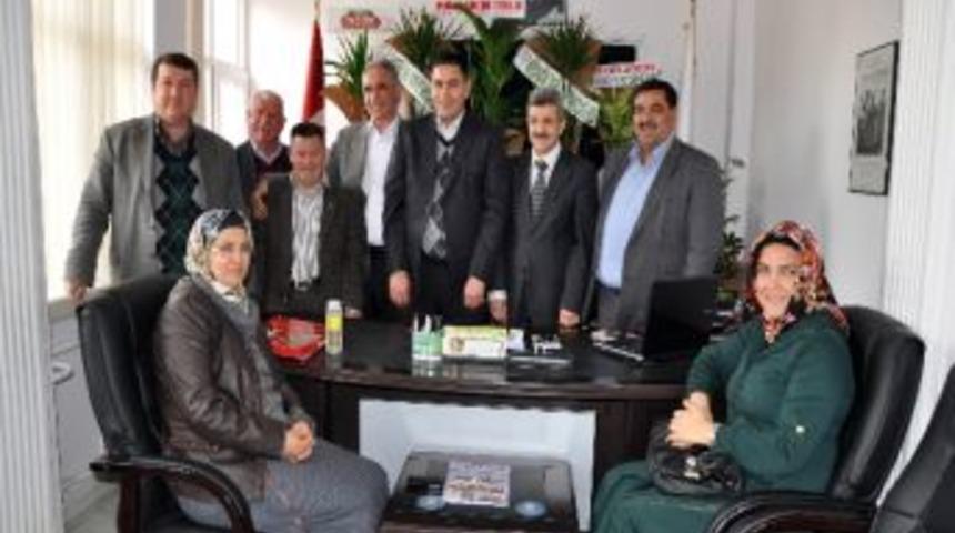 Ak Parti Erdemli İl&ccedil;e Y&ouml;netiminden T&uuml;rker&rsquo;e Ziyaret