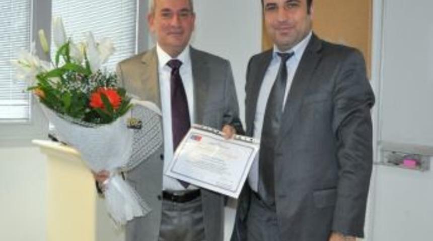 İzmir &Uuml;niversitesi M&uuml;tevelli Heyeti &Uuml;yesidr.murat Balanlı: