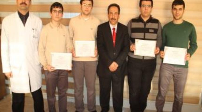 &Ouml;zel Bur&ccedil; Vural Fen Lisesi&rsquo;ne TUBİTAK&rsquo;tan 4 &Ouml;d&uuml;l