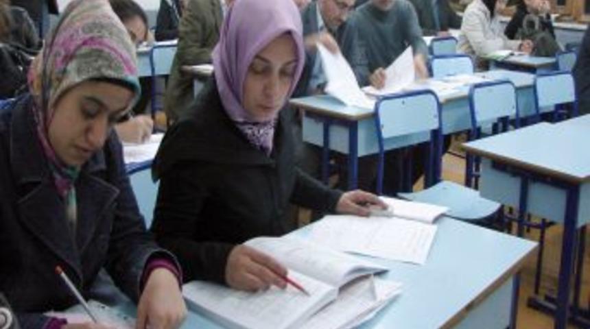 Tarihini Merak Eden Binlerce Kişi Osmanlıca &Ouml;ğreniyor