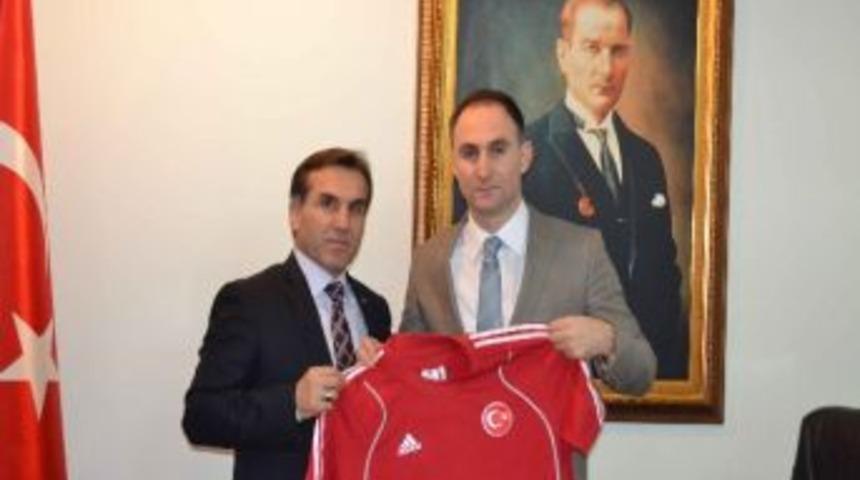 G&uuml;reş Milli Takım Teknik Direkt&ouml;r&uuml; Bursa&rsquo;da