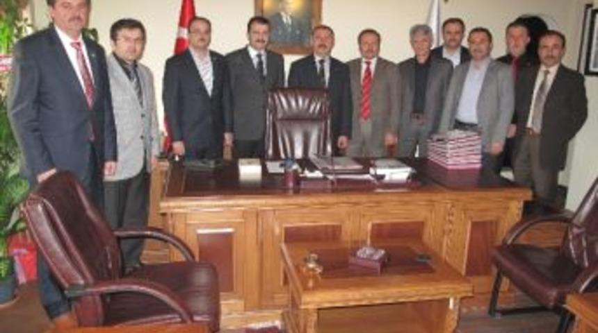 Memur-sen, &Ouml;zt&uuml;rk&rsquo;&uuml; Ziyaret Etti