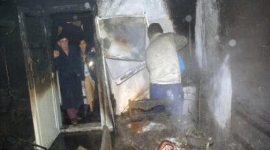 Osmancık&rsquo;taki Yangın Korkuttu