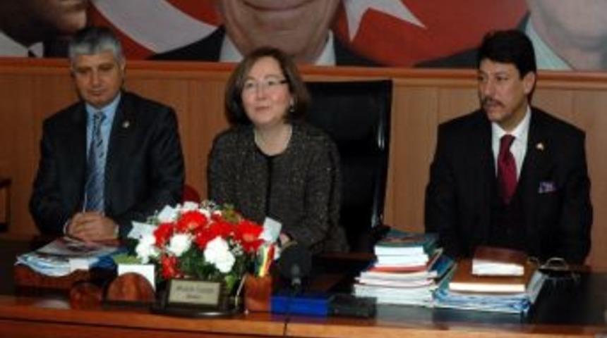 Mhp'li Demirel: "b&uuml;y&uuml;kşehire Değil, T&uuml;rkiye'yi Eyalet Yapısına Sokacak &Ccedil;alışmaya Karşıyız"