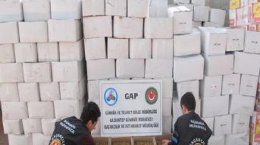 Gaziantep'te 7 Ton Ka&ccedil;ak Ceviz I&ccedil;i Ele Ge&ccedil;irildi