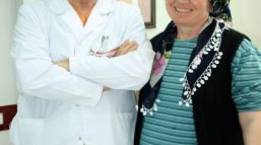 Karnından, Kapalı Ameliyatla 2 Kilo Ur &Ccedil;ıkarıldı