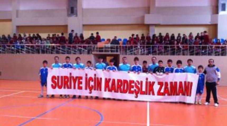 Suriye Yararına Futbol Karşılaşması D&uuml;zenlediler