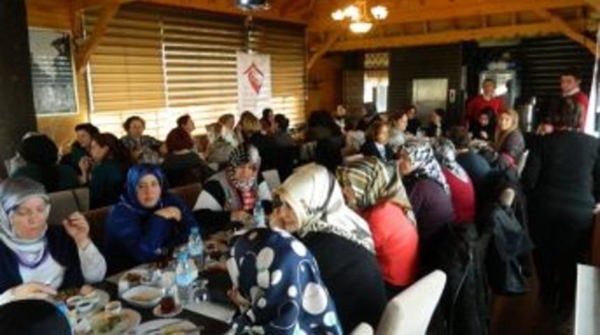 Koruyucu Aileler Kahvaltıda Buluştu