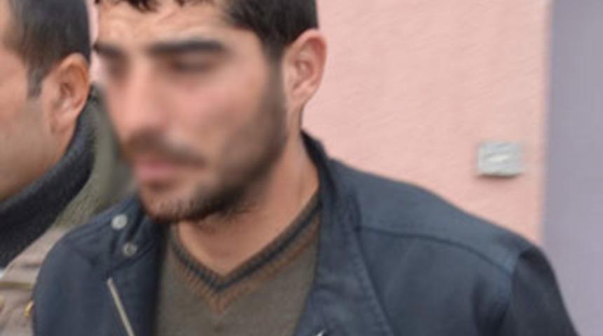 Sevgilisiyle birlikte eşini &ouml;ld&uuml;rtmek i&ccedil;in kiralık katil tuttu