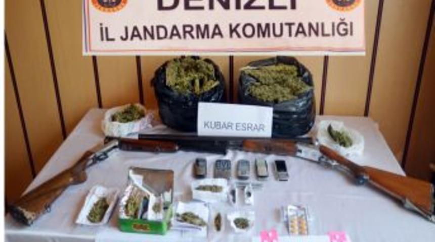 Denizli'de 3 Kg. Esrar Ele Ge&ccedil;irildi