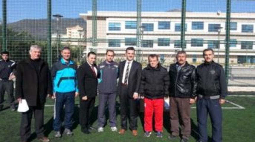 Başarıya belediye desteği